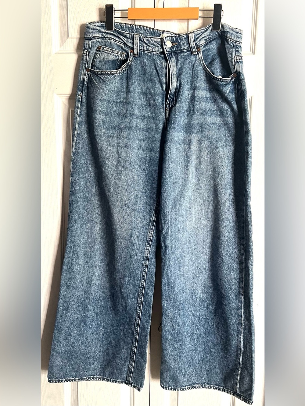 H&M Wide Leg High Waisted Denim, Light Blue Wash Jeans Size 12
